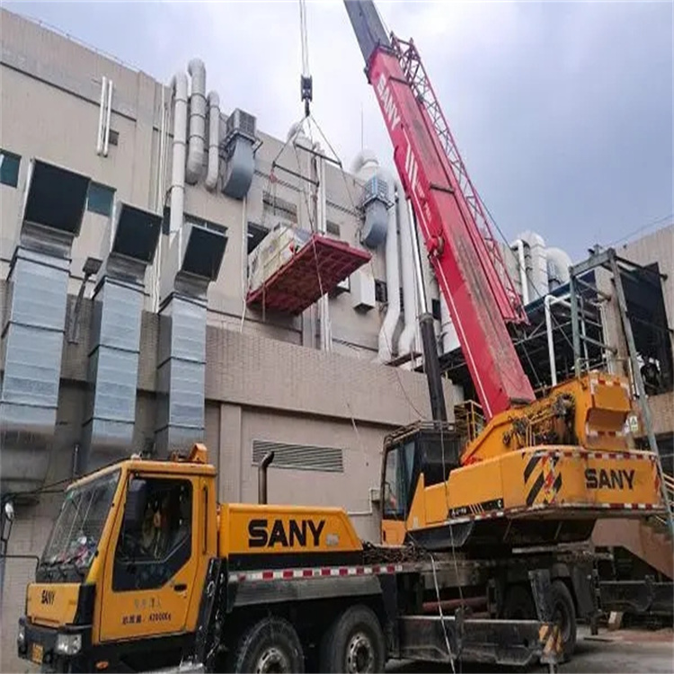 白玉租赁大型汽车吊，助力工程项目高效进行